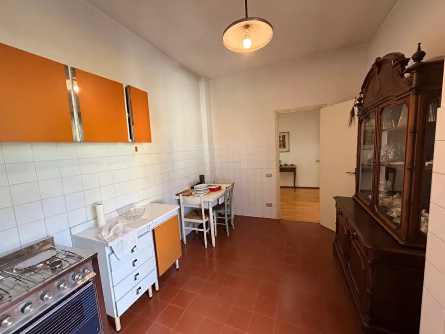 Immagine 12 di Appartamento in vendita  a Senigallia