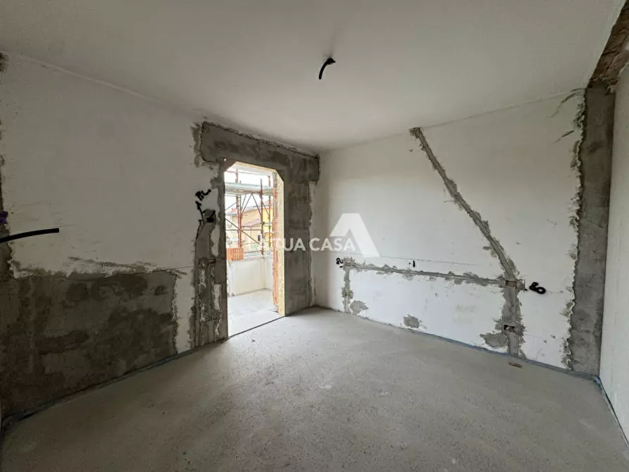 Immagine 5 di Appartamento in vendita  a Villafranca Di Verona