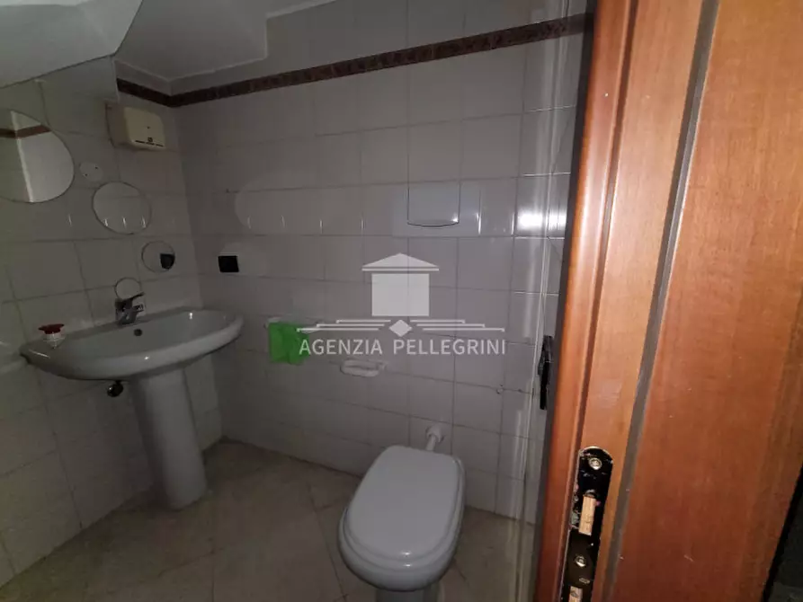 Immagine 16 di Negozio in vendita  in PIAZZA DELLE ERBE a Vicenza