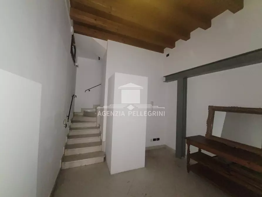 Immagine 22 di Negozio in vendita  in PIAZZA DELLE ERBE a Vicenza