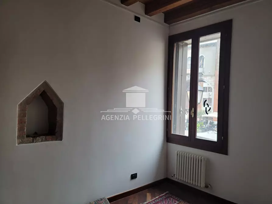 Immagine 38 di Negozio in vendita  in PIAZZA DELLE ERBE a Vicenza