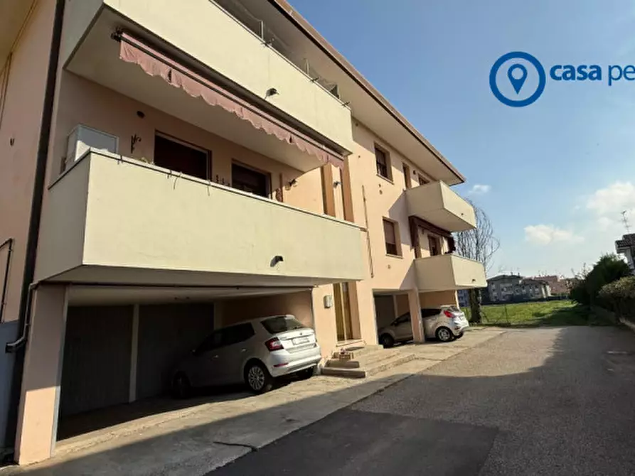 Immagine 2 di Appartamento in vendita  in Via Dante Gallani 23 c a Rovigo