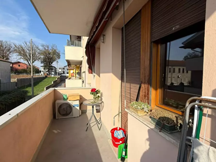 Immagine 3 di Appartamento in vendita  in Via Dante Gallani 23 c a Rovigo