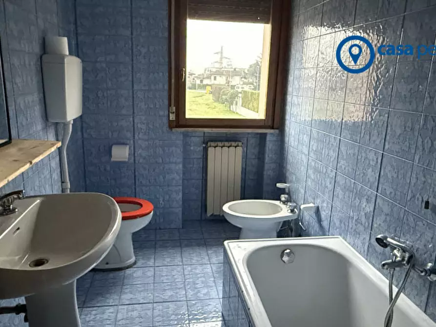 Immagine 9 di Appartamento in vendita  in Via Dante Gallani 23 c a Rovigo