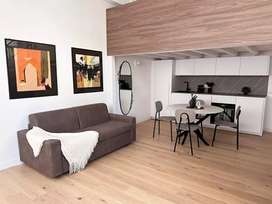 Immagine 4 di Appartamento in vendita  in Via Nino Bixio 33 a Milano