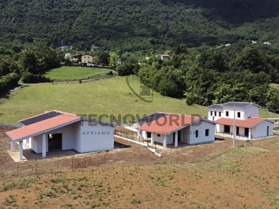 Immagine 11 di Villa in vendita  in via guzzan a Monte Di Malo