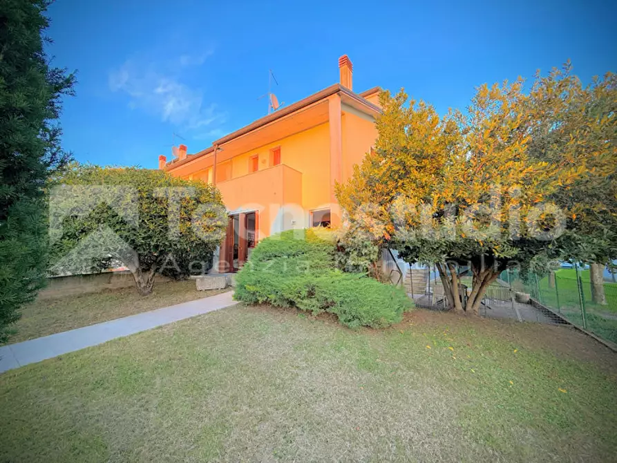 Immagine 1 di Villetta a schiera in vendita  a Cologna Veneta