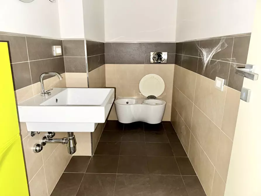 Immagine 22 di Appartamento in vendita  in Via Giancarlo Rastelli a Parma