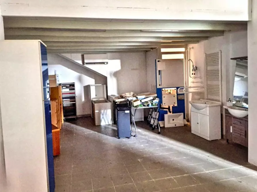 Immagine 7 di Magazzino in vendita  in Contrada S. Gaetano, 91011 Alcamo TP, Italia a Alcamo