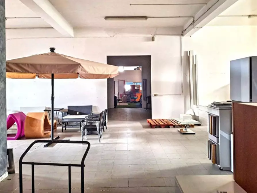 Immagine 8 di Magazzino in vendita  in Contrada S. Gaetano, 91011 Alcamo TP, Italia a Alcamo