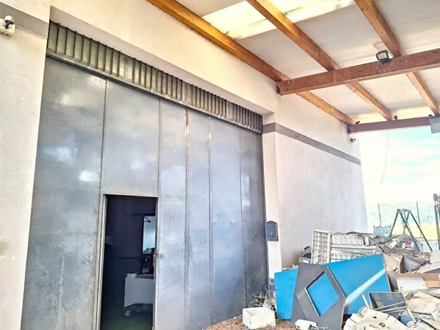 Immagine 10 di Magazzino in vendita  in Contrada S. Gaetano, 91011 Alcamo TP, Italia a Alcamo