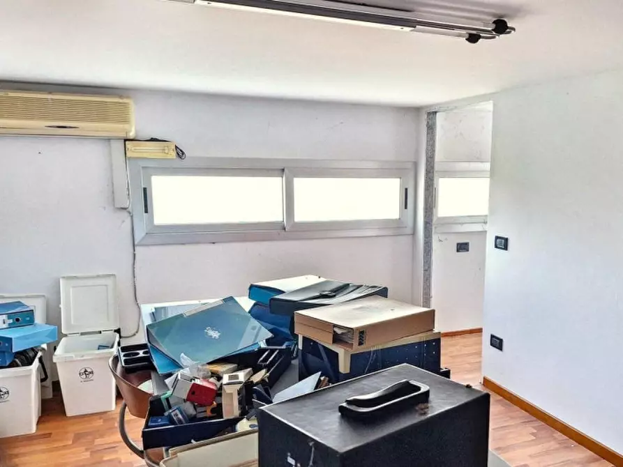 Immagine 16 di Magazzino in vendita  in Contrada S. Gaetano, 91011 Alcamo TP, Italia a Alcamo