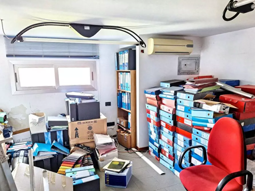 Immagine 18 di Magazzino in vendita  in Contrada S. Gaetano, 91011 Alcamo TP, Italia a Alcamo