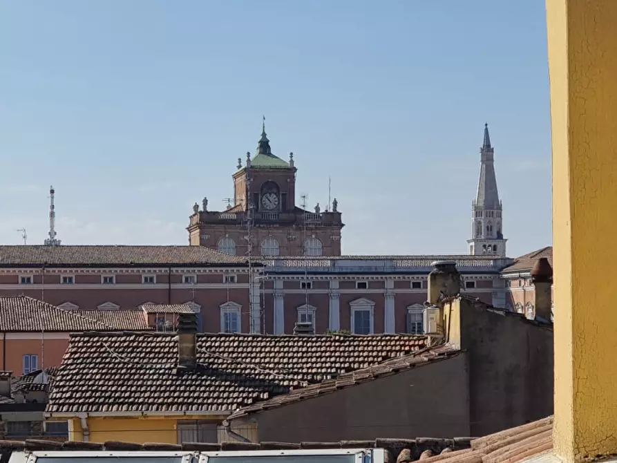 Immagine 1 di Appartamento in affitto  a Modena