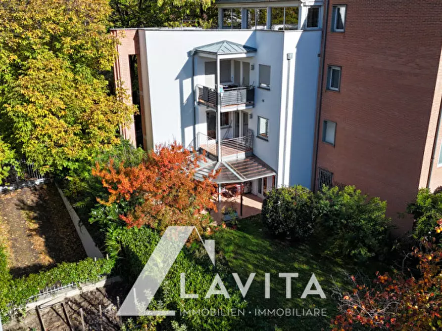 Immagine 1 di Appartamento in vendita  in Giuseppe-Verdi-Straße - Via Giuseppe Verdi a Merano .Meran.