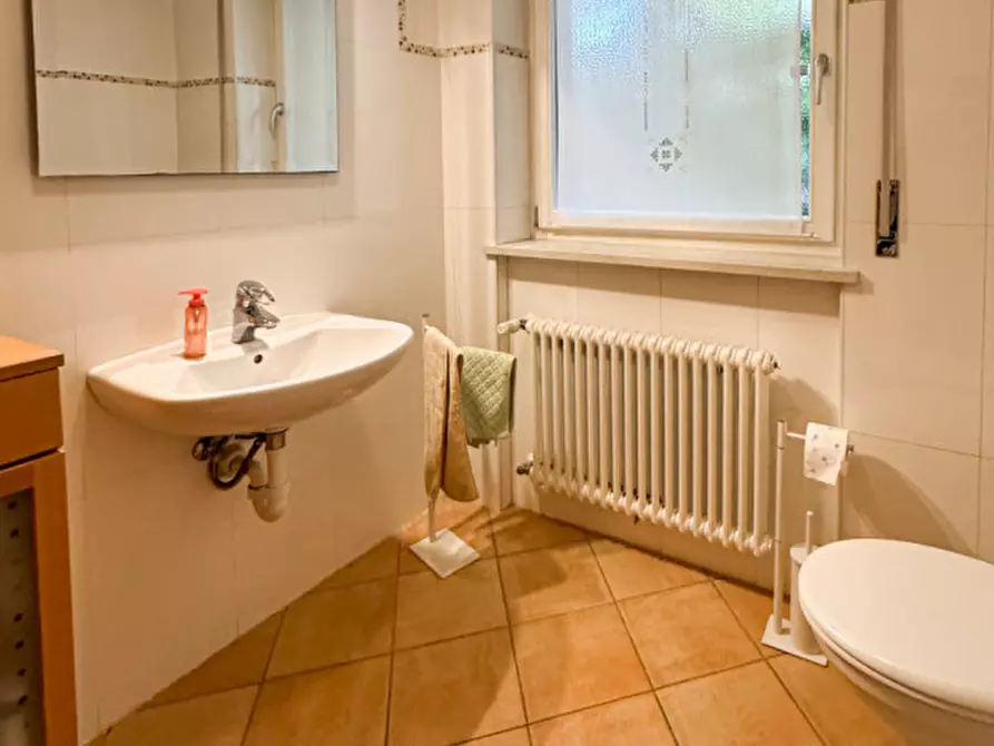 Immagine 17 di Appartamento in vendita  in Giuseppe-Verdi-Straße - Via Giuseppe Verdi a Merano .Meran.