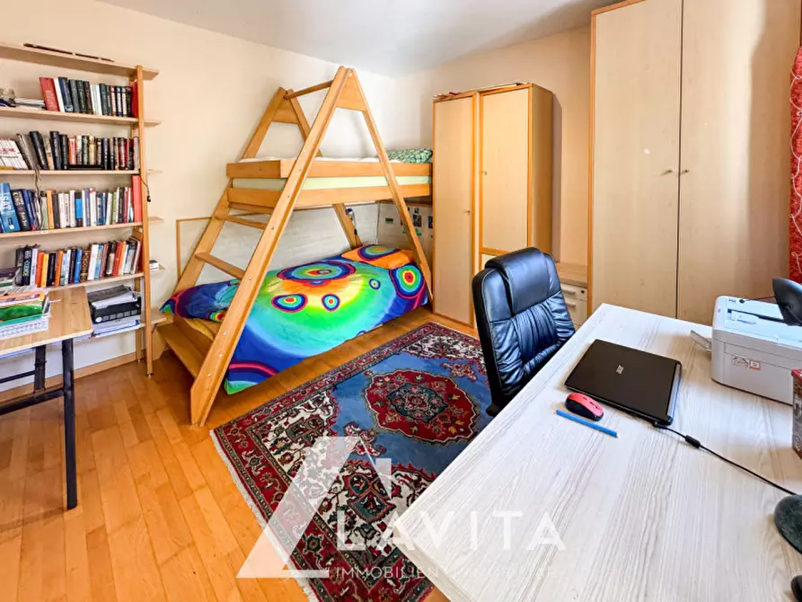 Immagine 26 di Appartamento in vendita  in Giuseppe-Verdi-Straße - Via Giuseppe Verdi a Merano .Meran.