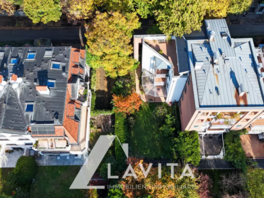 Immagine 43 di Appartamento in vendita  in Giuseppe-Verdi-Straße - Via Giuseppe Verdi a Merano .Meran.