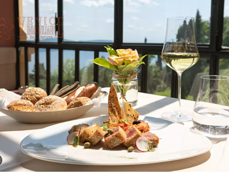 Immagine 6 di Attività commerciale in vendita  a Mogliano Veneto