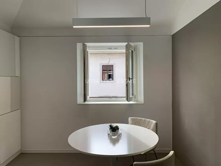 Immagine 4 di Appartamento in vendita  in Via Mazzini 46 a Trieste