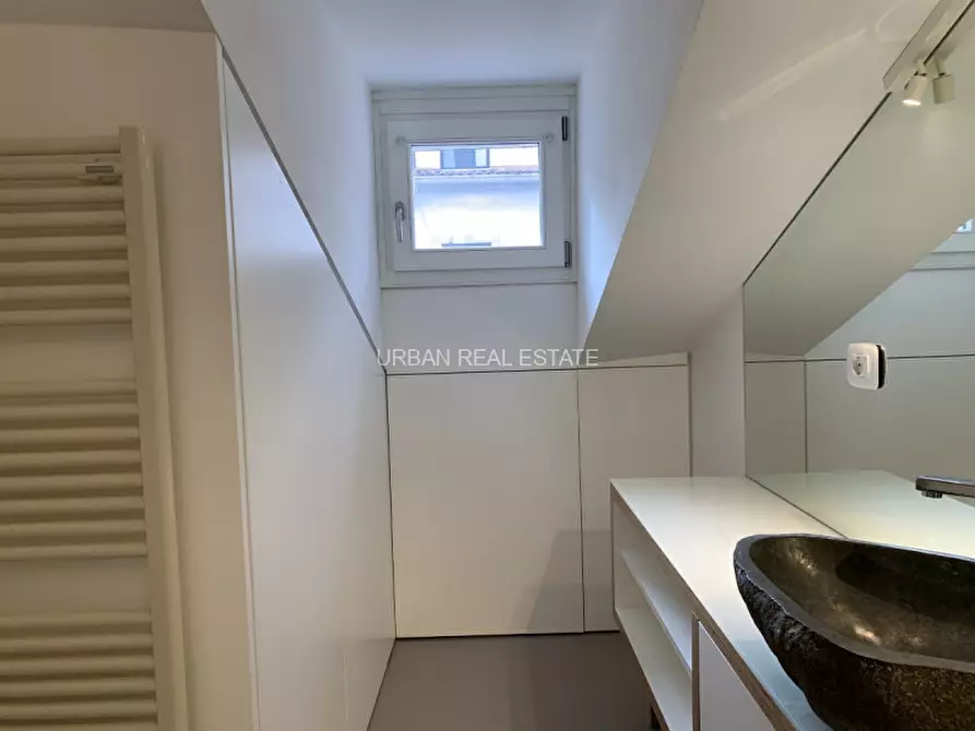 Immagine 25 di Appartamento in vendita  in Via Mazzini 46 a Trieste