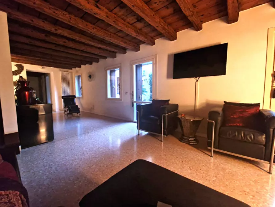 Immagine 14 di Appartamento in vendita  in Contra' Cornoleo VICENZA a Vicenza