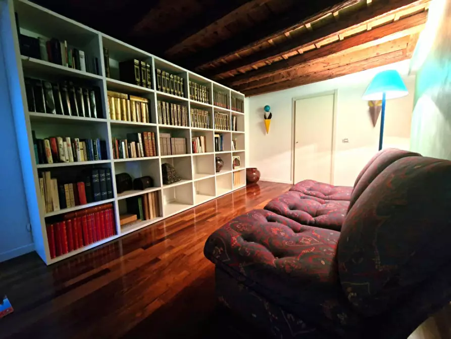 Immagine 24 di Appartamento in vendita  in Contra' Cornoleo VICENZA a Vicenza