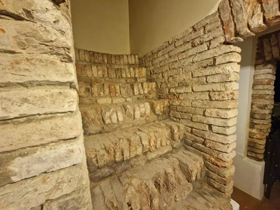 Immagine 49 di Appartamento in vendita  in Contra' Cornoleo VICENZA a Vicenza