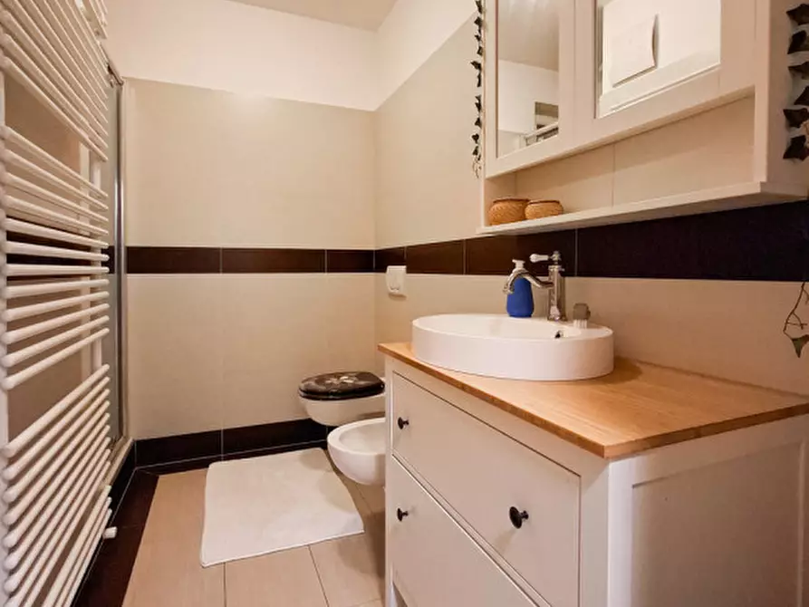 Immagine 16 di Appartamento in vendita  in Via Dante Alighieri a Salorno .Salurn.