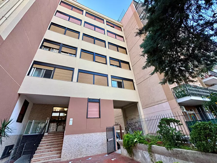 Immagine 2 di Ufficio in vendita  in Via Francesco Borromini a Palermo