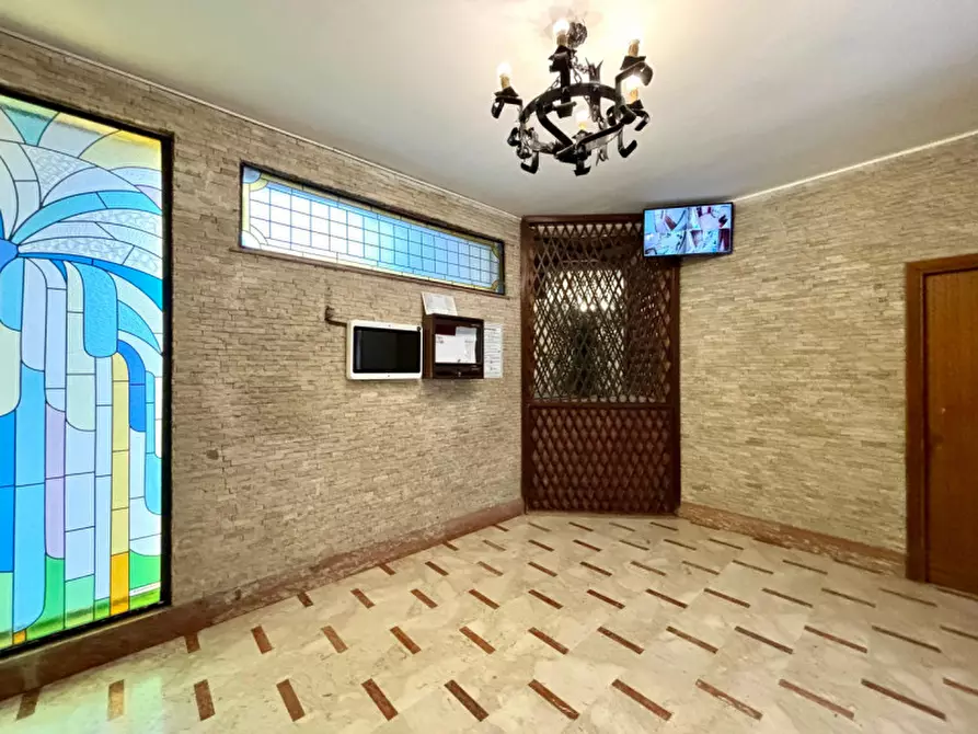 Immagine 3 di Ufficio in vendita  in Via Francesco Borromini a Palermo