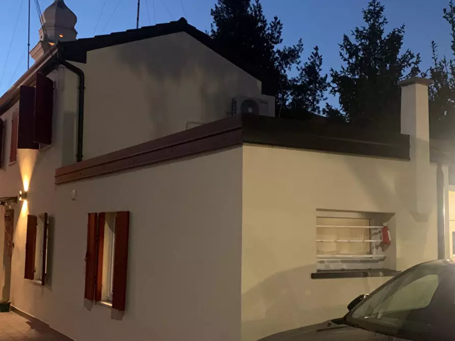 Immagine 1 di Casa bifamiliare in vendita  in Via Ottorino Tombolan-Fava a Padova