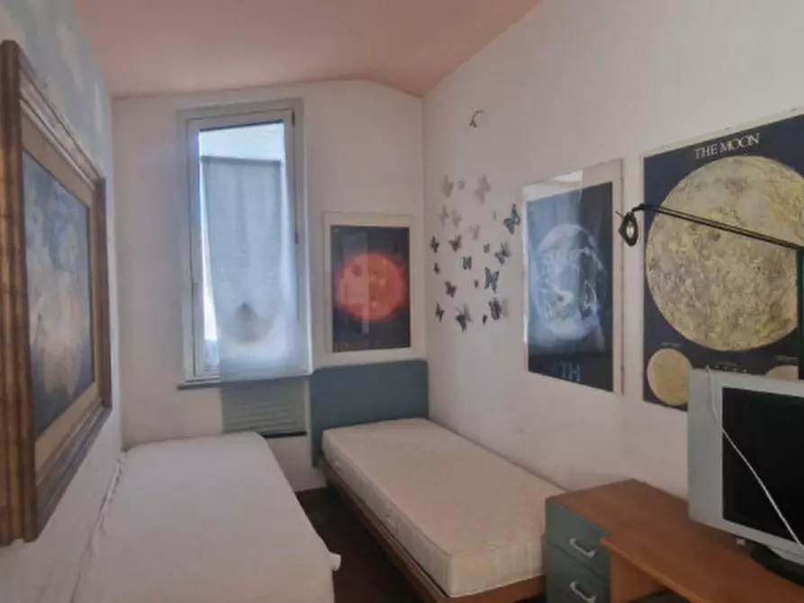 Immagine 11 di Appartamento in vendita  in via adda a Silvi