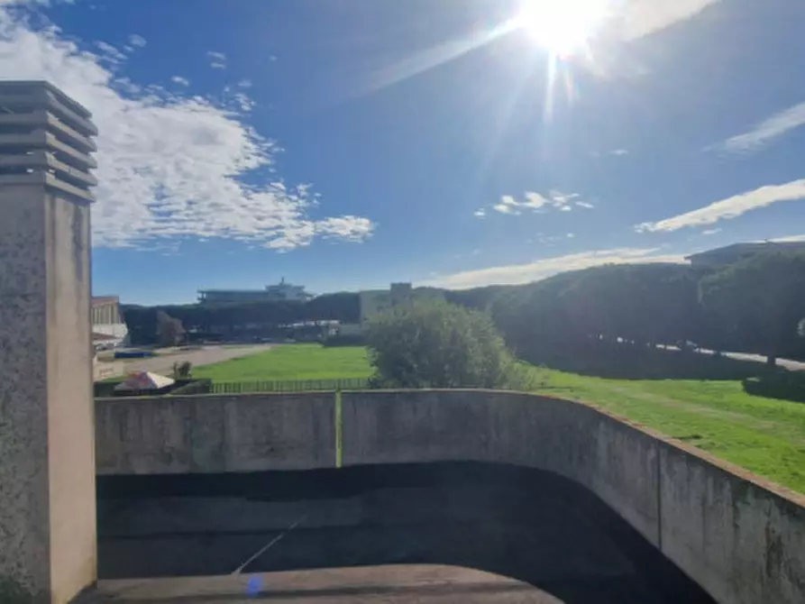 Immagine 21 di Appartamento in vendita  in via adda a Silvi