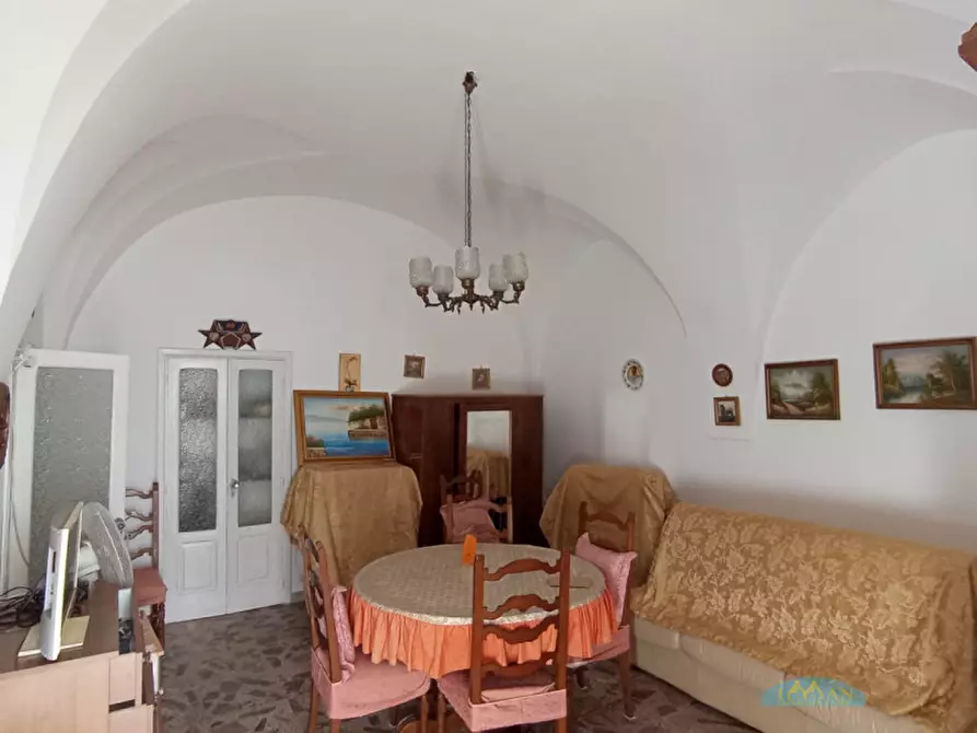 Immagine 2 di Casa indipendente in vendita  in Via Comandante Gulli a Ceglie Messapico