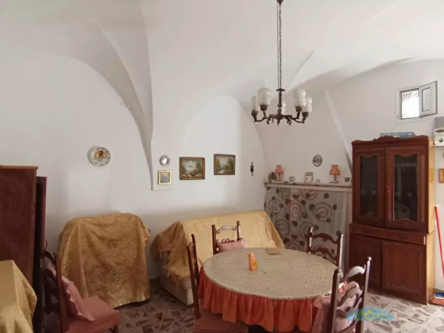 Immagine 3 di Casa indipendente in vendita  in Via Comandante Gulli a Ceglie Messapico
