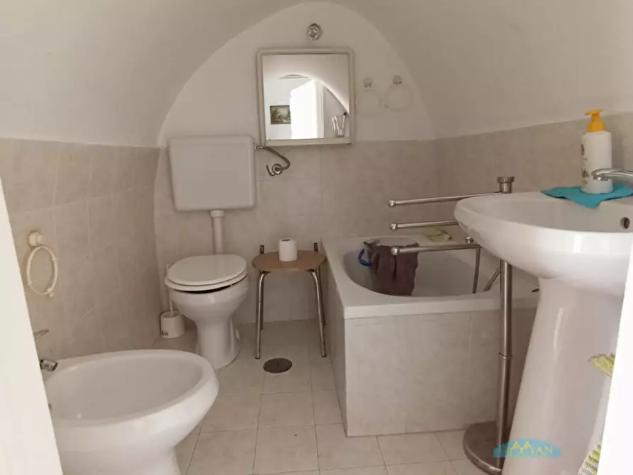 Immagine 4 di Casa indipendente in vendita  in Via Comandante Gulli a Ceglie Messapico