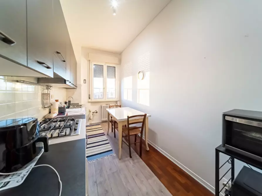 Immagine 7 di Appartamento in vendita  in Via Trento, 44 a Parma