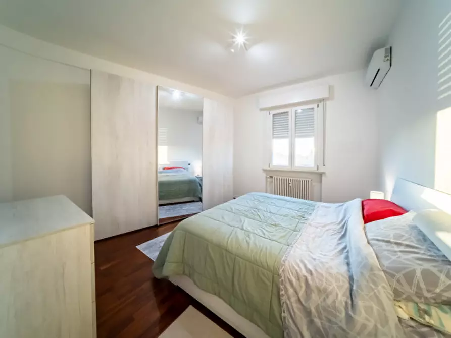 Immagine 10 di Appartamento in vendita  in Via Trento, 44 a Parma