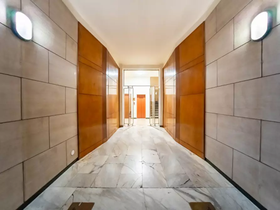 Immagine 21 di Appartamento in vendita  in Via Trento, 44 a Parma