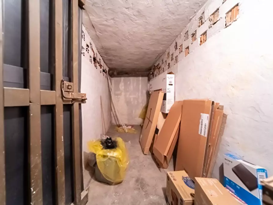 Immagine 23 di Appartamento in vendita  in Via Trento, 44 a Parma