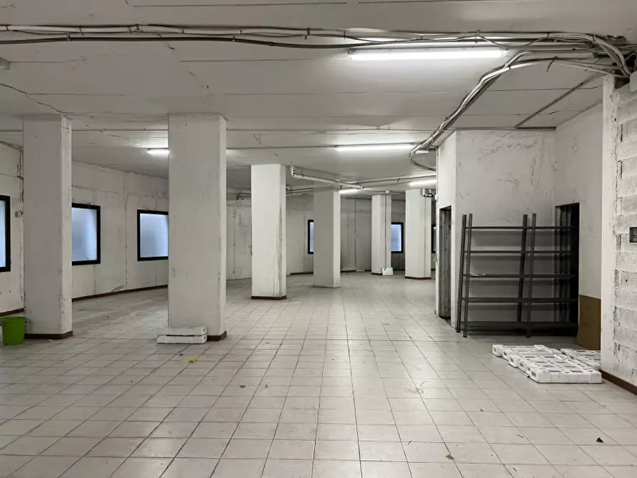 Immagine 4 di Magazzino in affitto  in Via Santa Teresa 45 a Verona