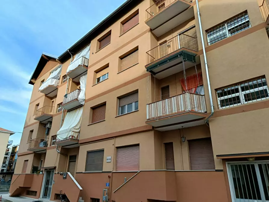 Immagine 2 di Appartamento in vendita  in Via Alfredo Piacibello 4 a Casale Monferrato