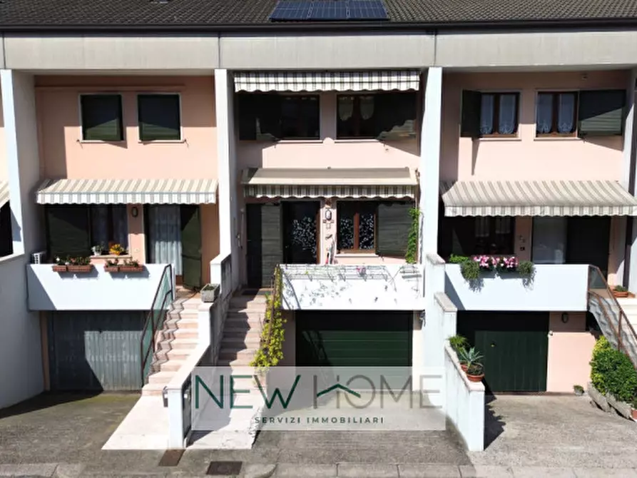 Immagine 22 di Villetta a schiera in vendita  in via brioni 2 a Verona