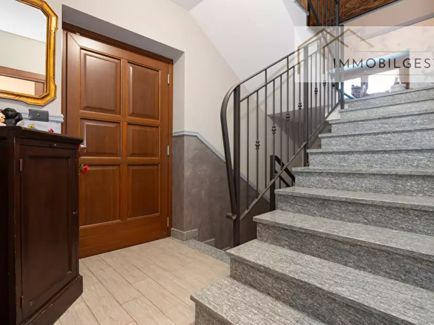 Immagine 22 di Villa in vendita  in Via Giacomo Leopardi 2 a San Gillio