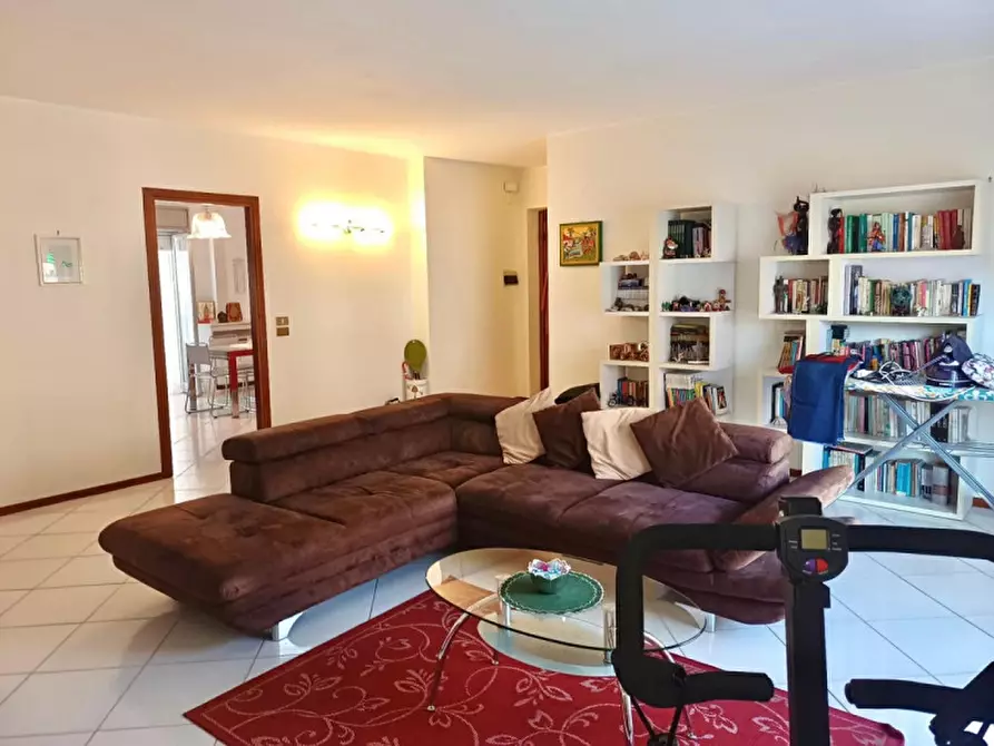 Immagine 3 di Appartamento in vendita  in VIA DOMENICO RUSSO a Palermo