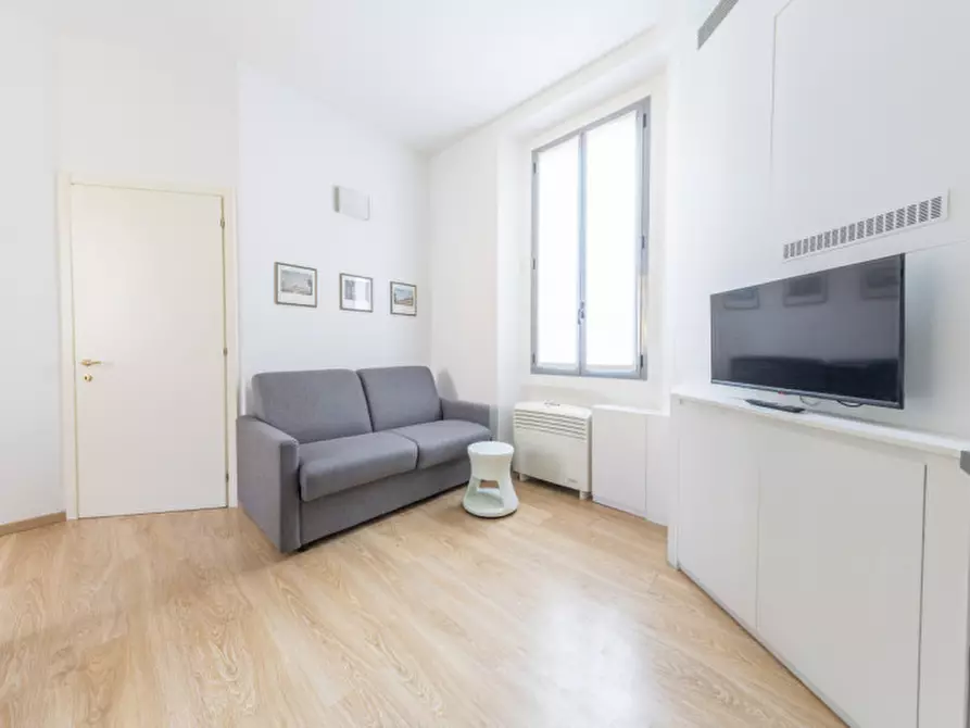 Immagine 6 di Appartamento in vendita  in Via Plinio 47 a Milano