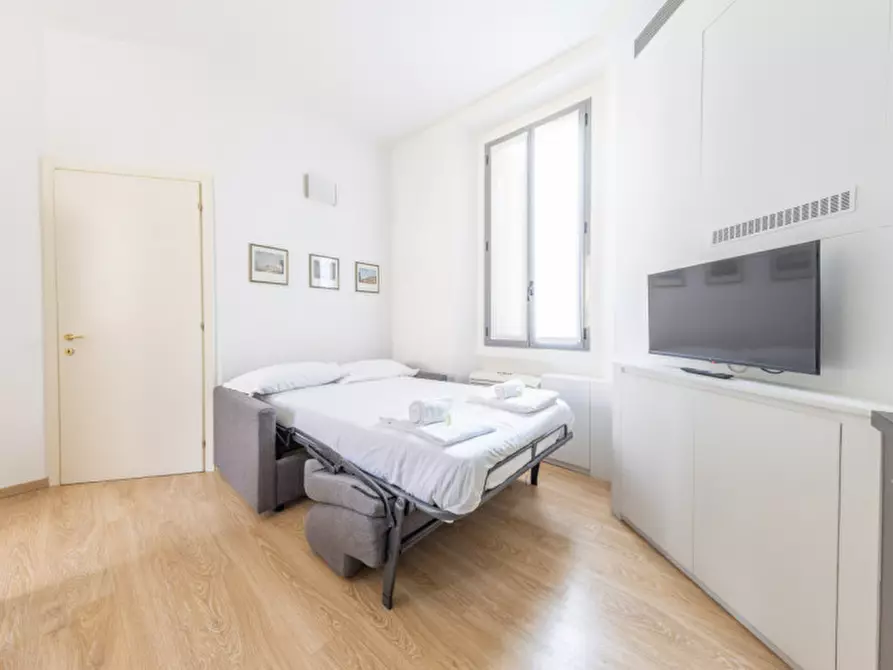 Immagine 11 di Appartamento in vendita  in Via Plinio 47 a Milano