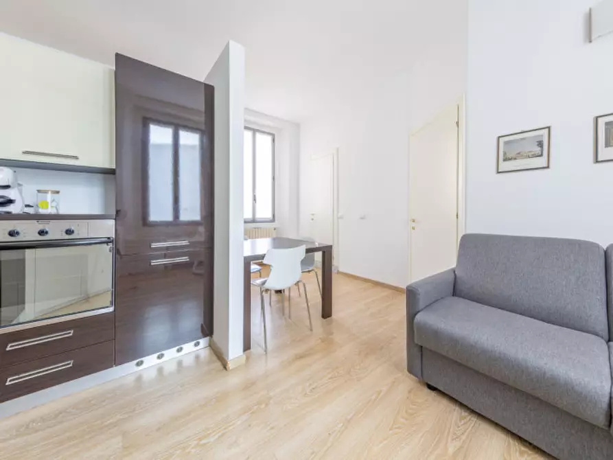 Immagine 14 di Appartamento in vendita  in Via Plinio 47 a Milano