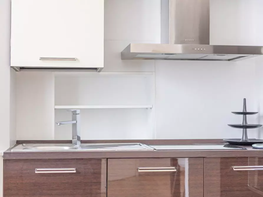 Immagine 16 di Appartamento in vendita  in Via Plinio 47 a Milano